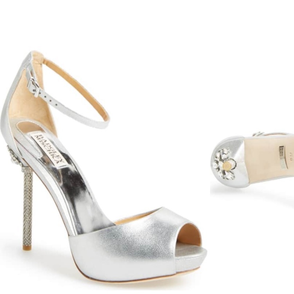Badgley Mischka Wedding / Evening
Shoe